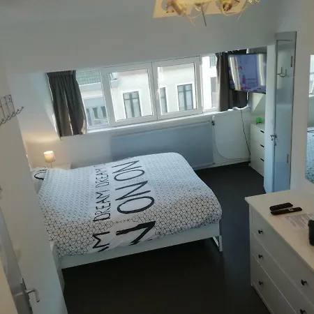 Seagull's Nest * Oostende